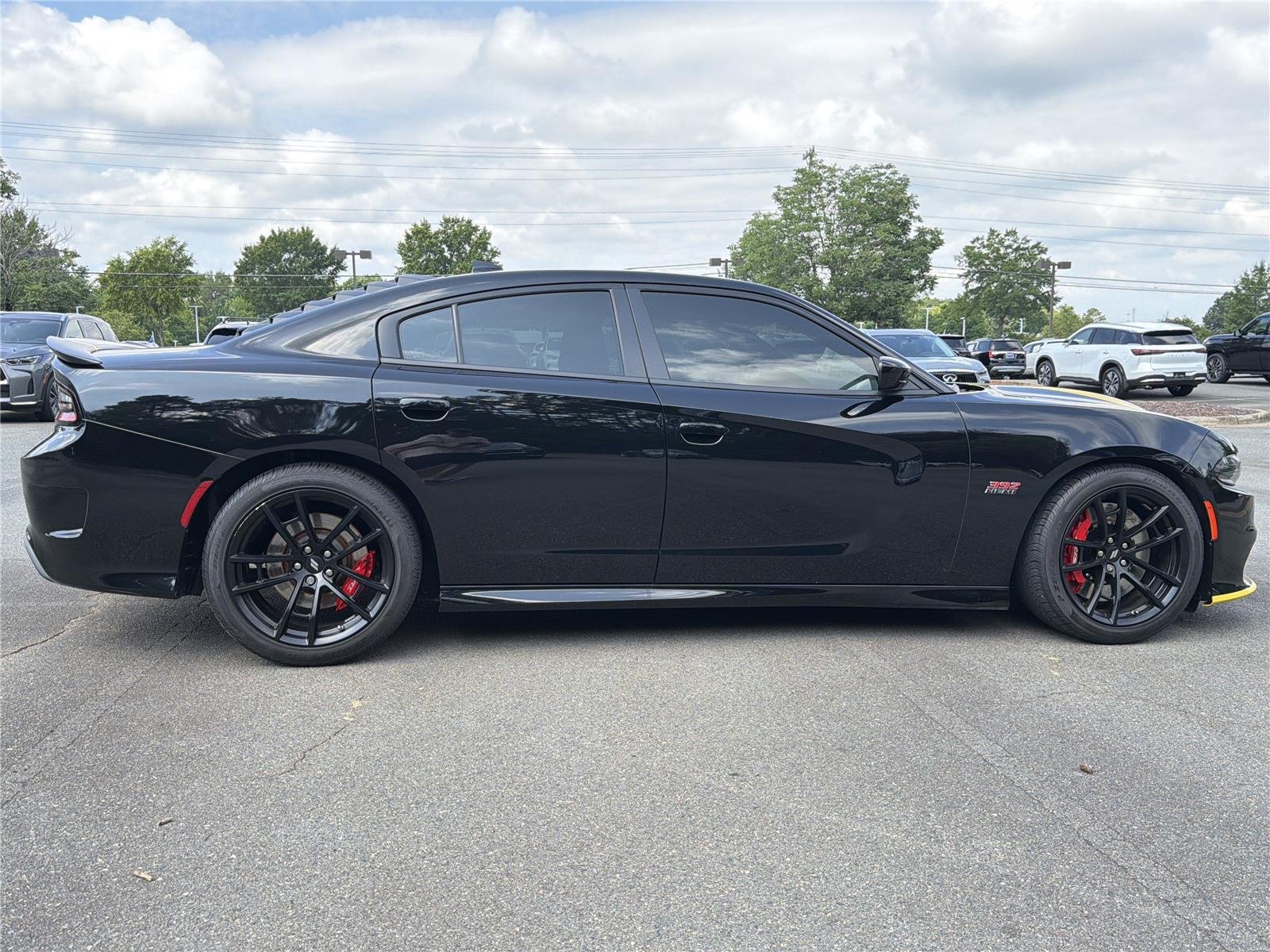 Used 2022 Pitch Black Clearcoat Dodge Scat Pack image 27