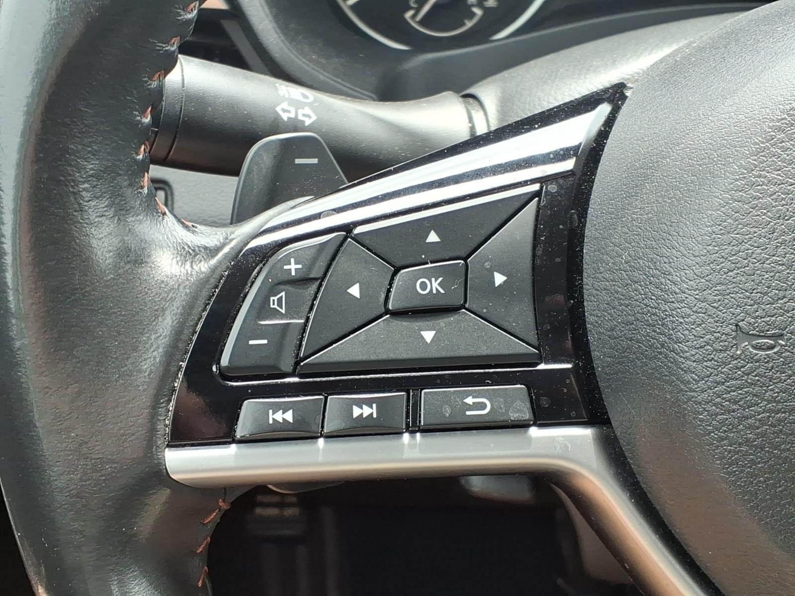 2023 Nissan Altima 2.5 SR White at G Motors