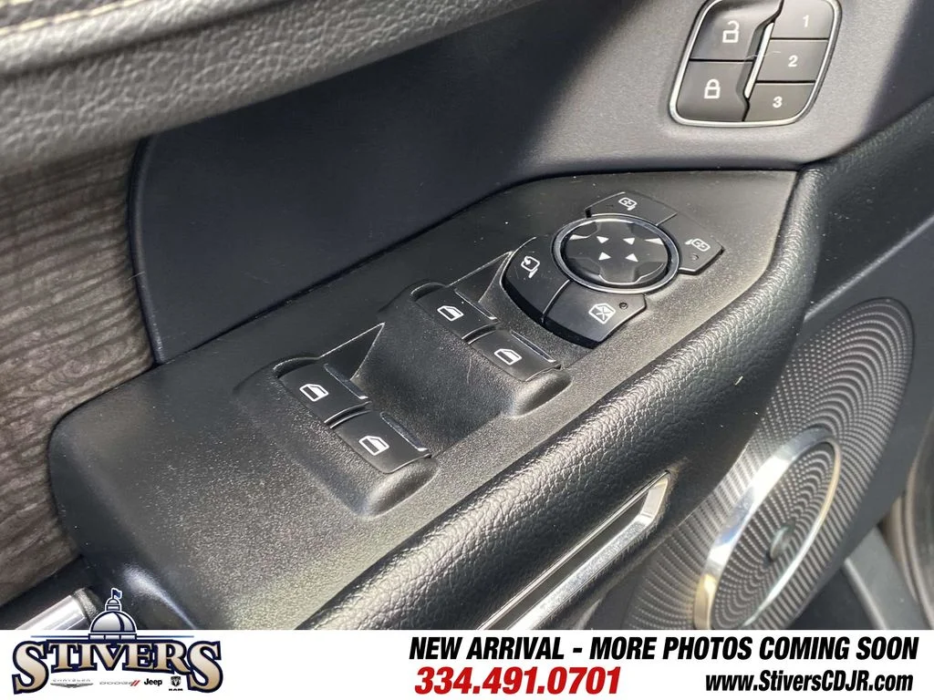 Used 2020 Black Ford Limited image 50