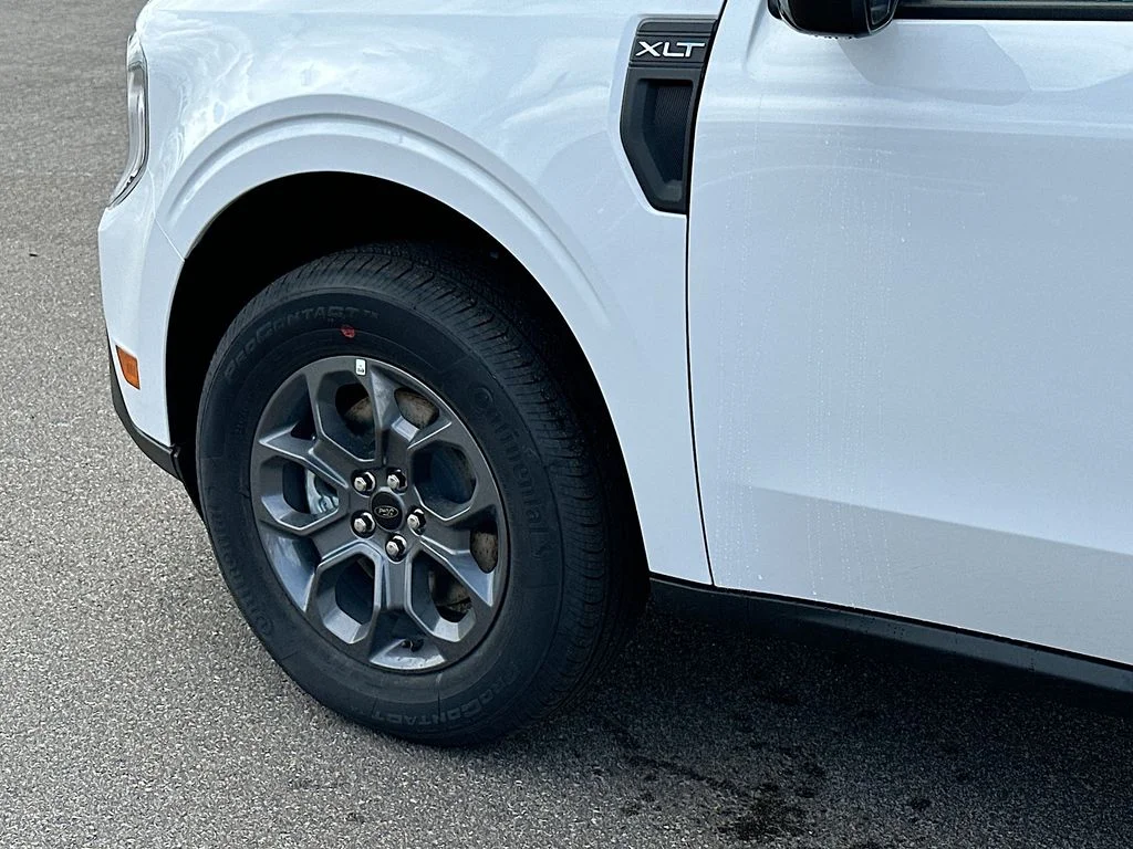 2025 Ford Maverick XLT - Photo 10