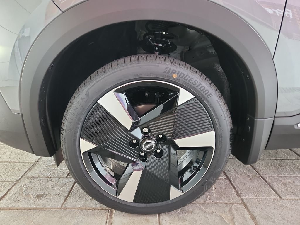 New 2026 Gun Metallic Nissan SR image 22