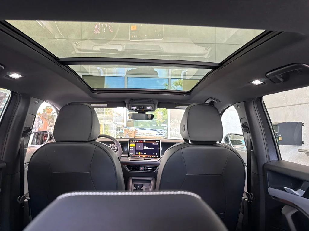 New 2026 Gray Volkswagen 2.0T SE R-Line Black image 17
