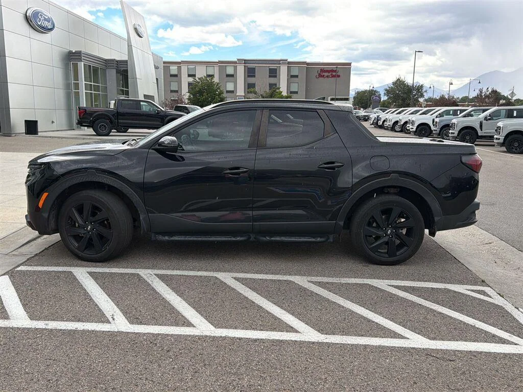 Used 2023 Phantom Black Hyundai NIGHT image 3