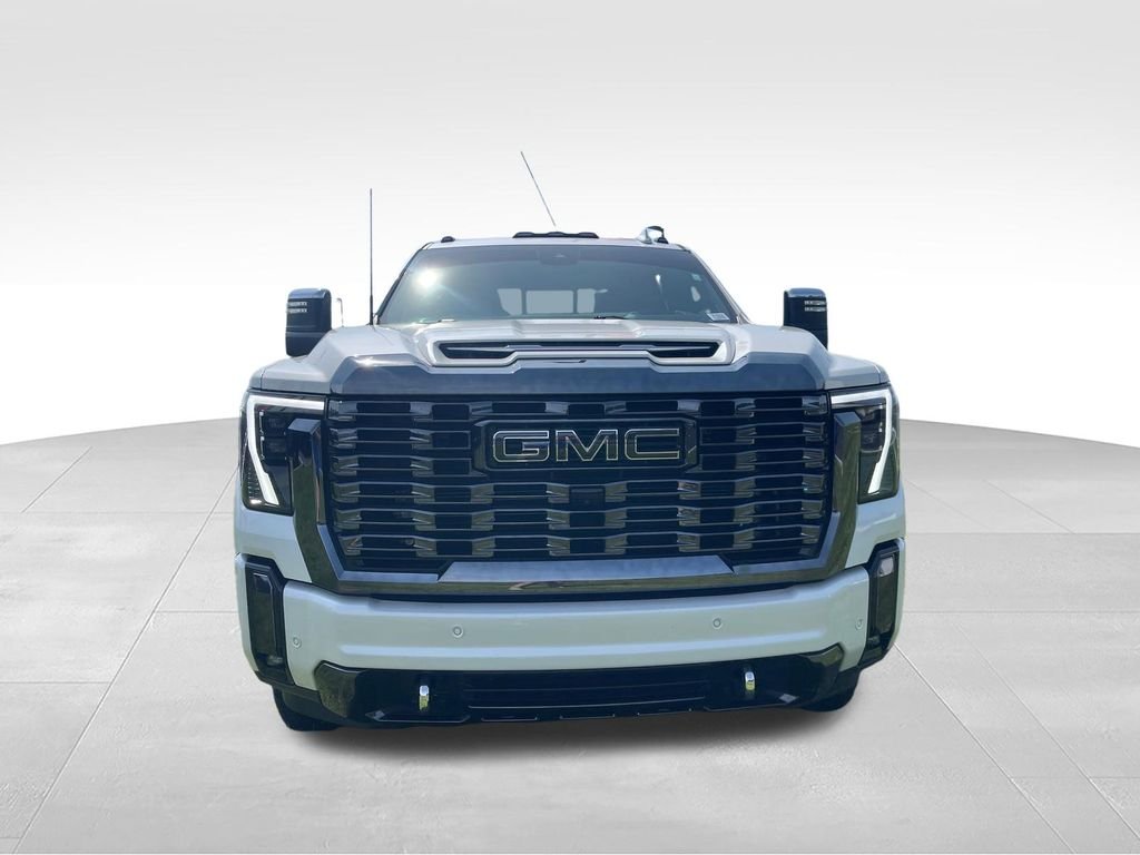 Used 2024 White GMC Denali Ultimate image 8