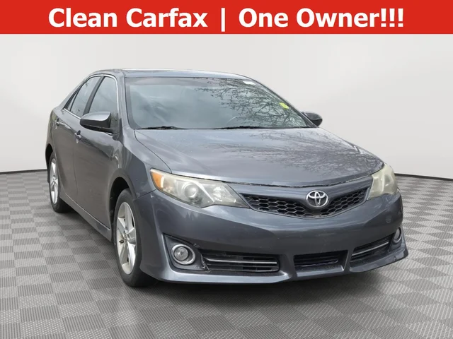 2014 Toyota Camry SE