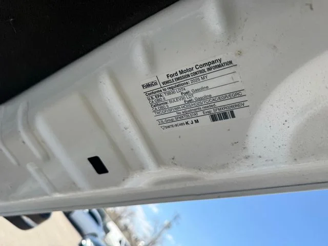 Used 2025  Ford King Ranch image 4