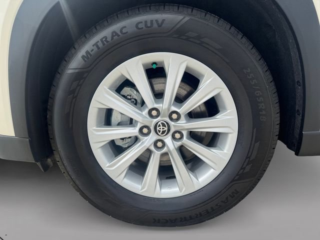 Certified Used 2024 Cream Toyota XLE image 9