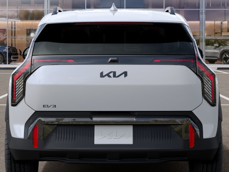 New 2027 Snow White Pearl Kia  image 13