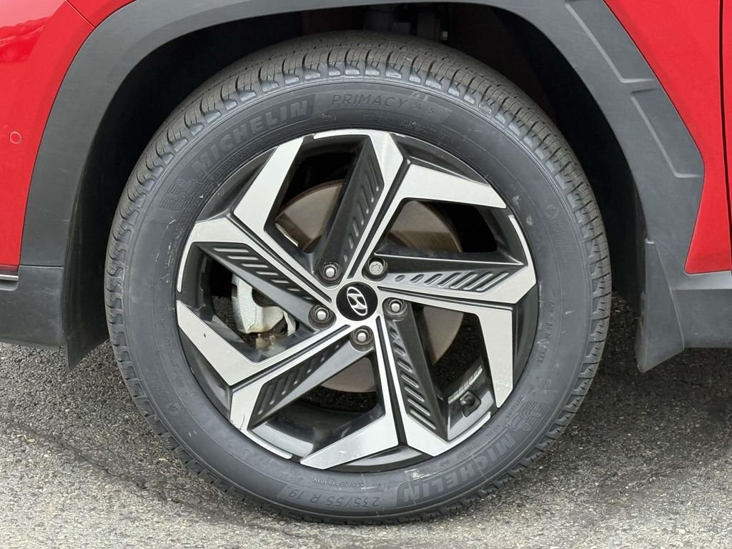 Used 2022 Red Hyundai Limited image 12
