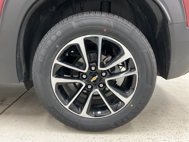 2024 Chevrolet Trailblazer LT photo 4