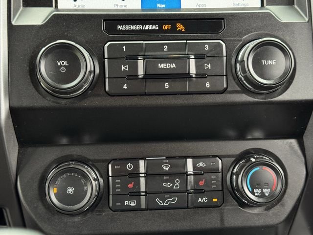 Used 2019 Blue Ford XLT image 17