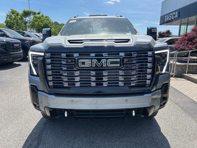 2026 GMC Sierra 3500HD Denali Ultimate - Photo 8