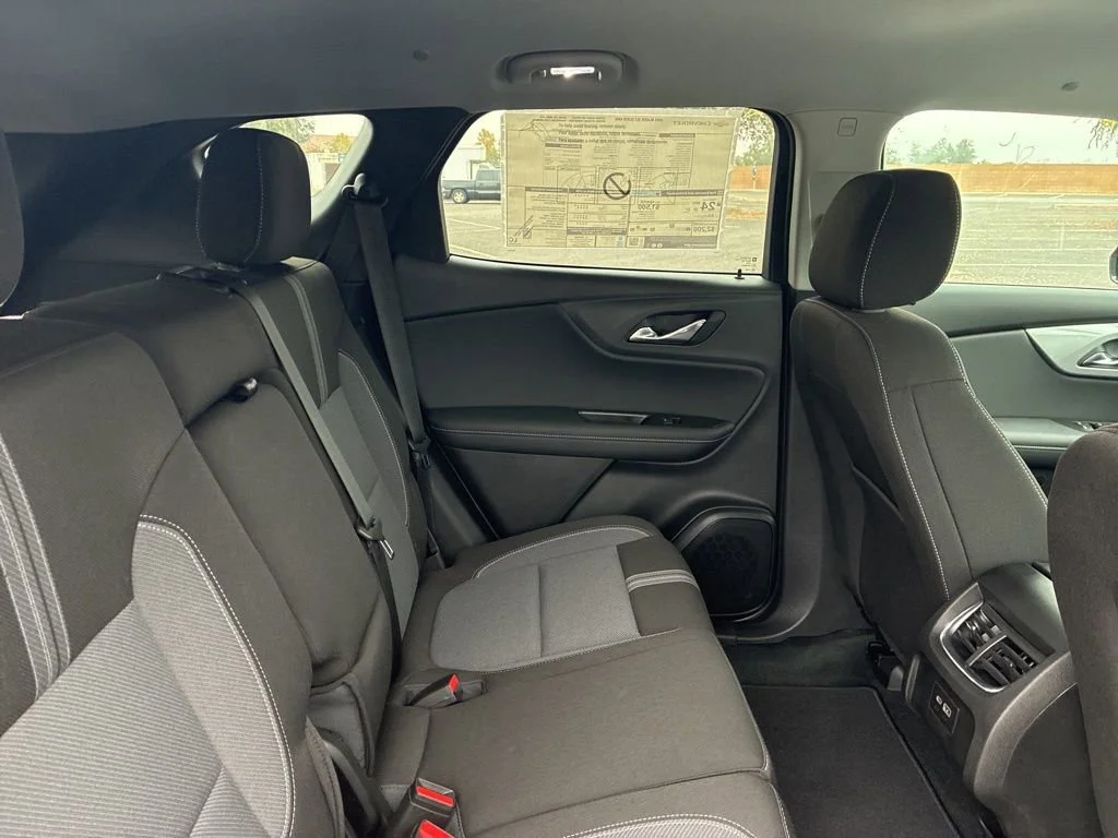 2025 Chevrolet Blazer 2LT - Photo 25