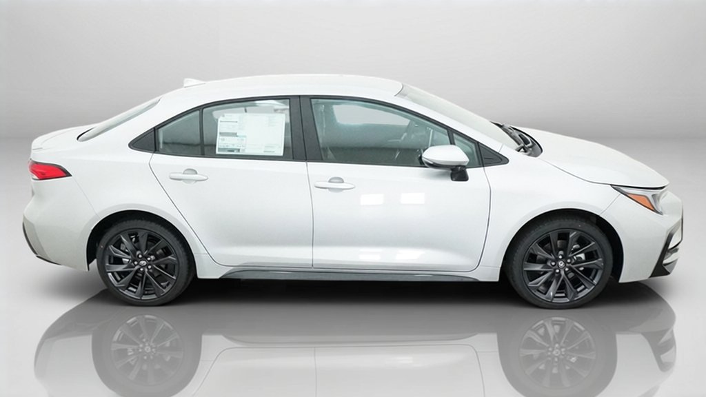New 2027 Classic Silver Metallic Toyota SE image 7