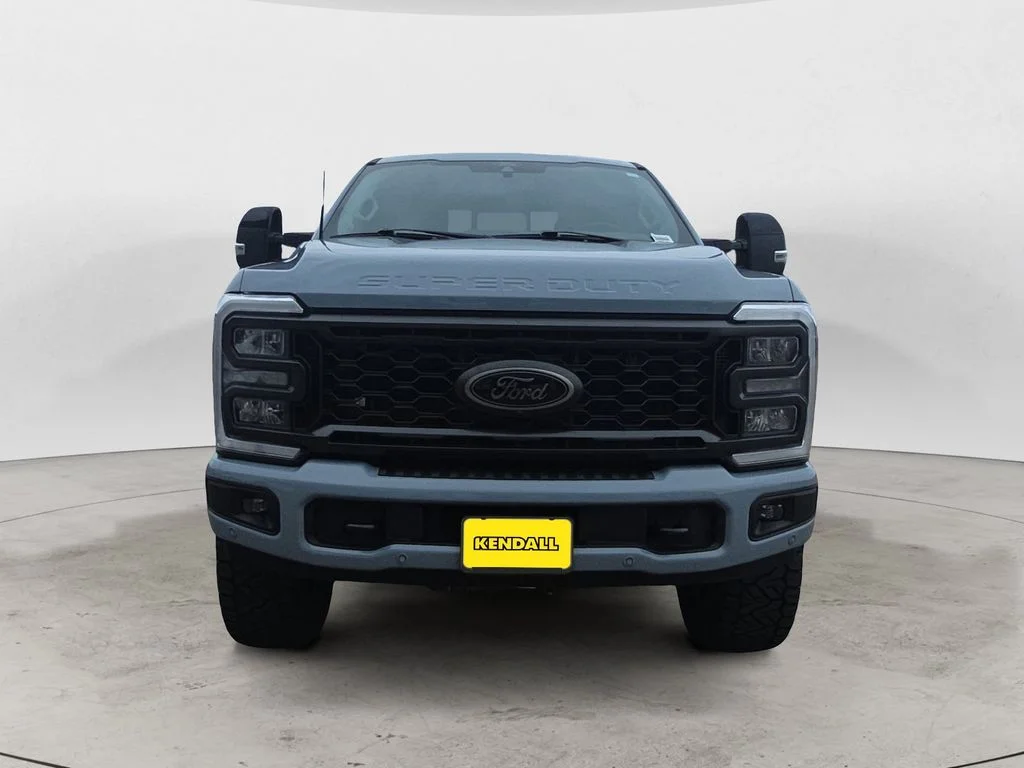 Used 2024 Gray Ford Lariat image 2