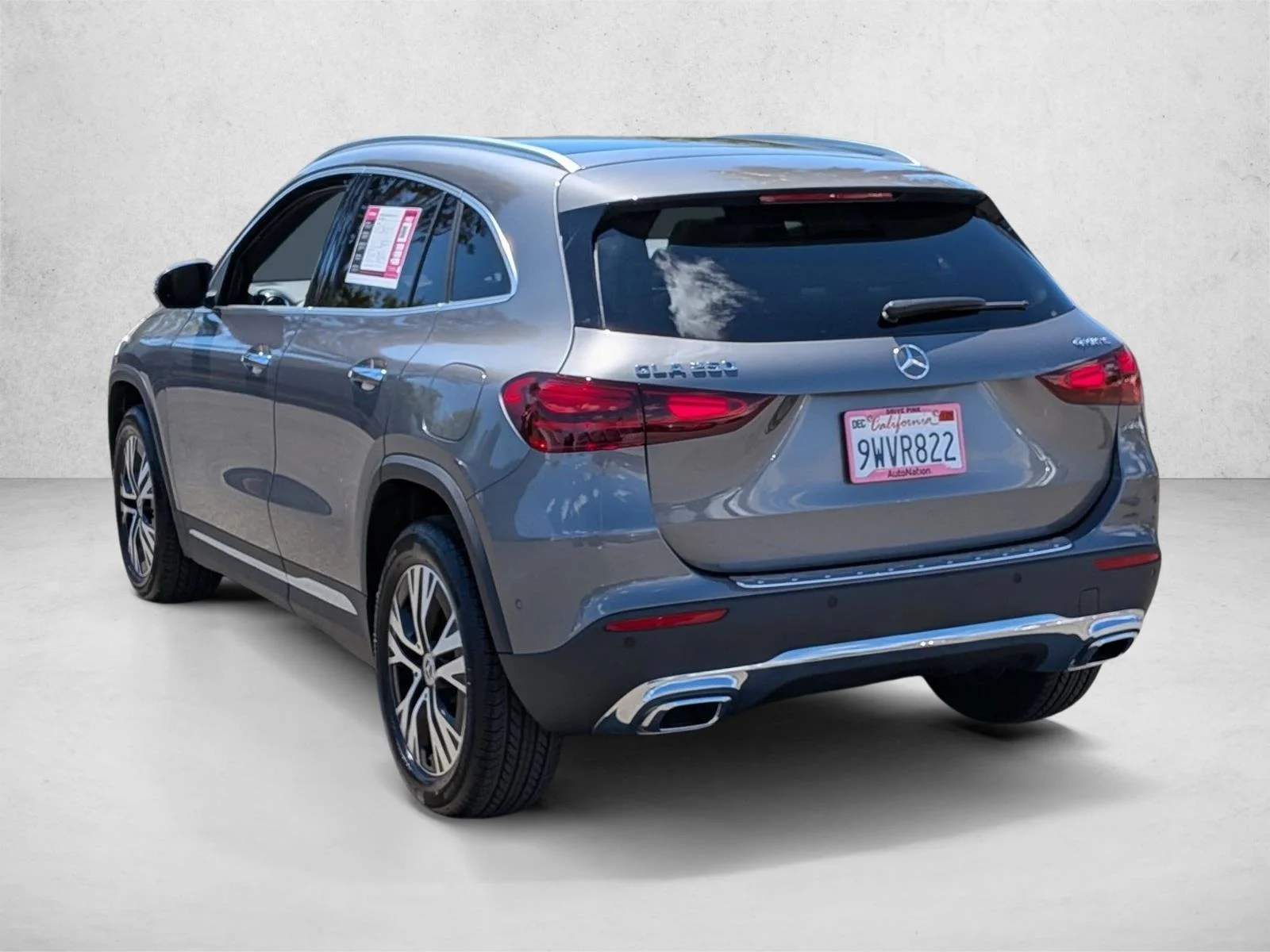 Used 2026 Mountain Grey Metallic Mercedes-Benz GLA 250 image 8