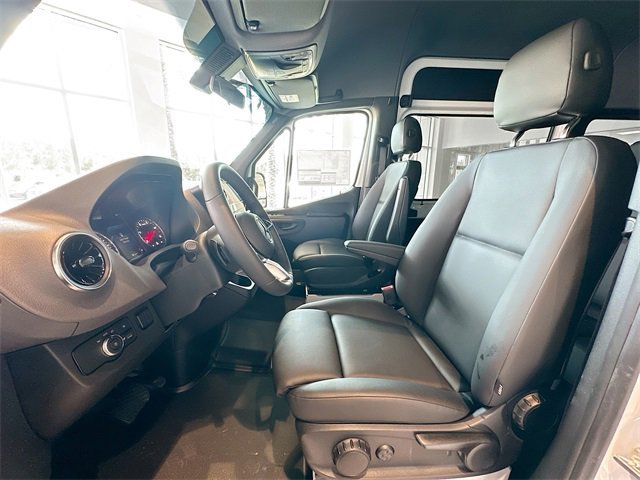 2025 Mercedes-Benz Sprinter Passenger Van Base - Photo 47
