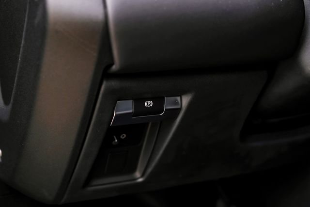 2025 Land Rover Defender V8 - Photo 35