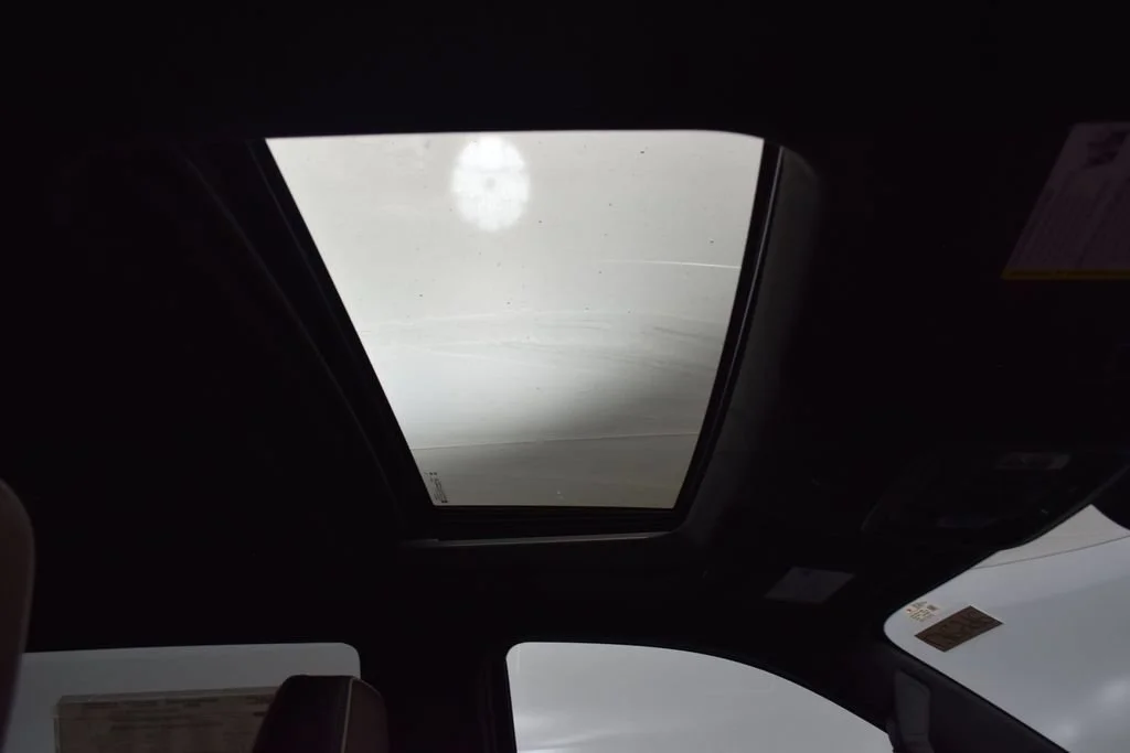 New 2026 Glacier White Tricoat GMC Denali Ultimate image 28