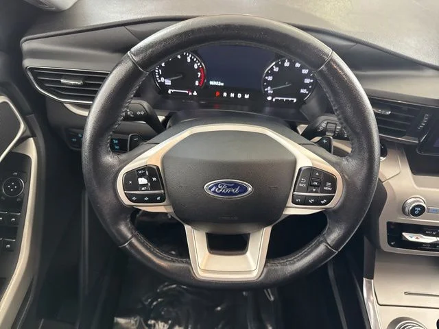 Used 2021 Red Ford XLT image 28