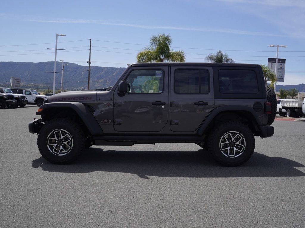 New 2026 Granite Crystal Metallic Clear-Coat Exterior Paint Jeep Rubicon image 6