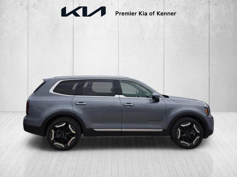 Used 2024 Silver Kia EX image 5
