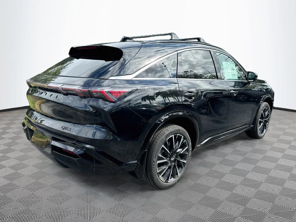 New 2027 Black INFINITI AUTOGRAPH image 5