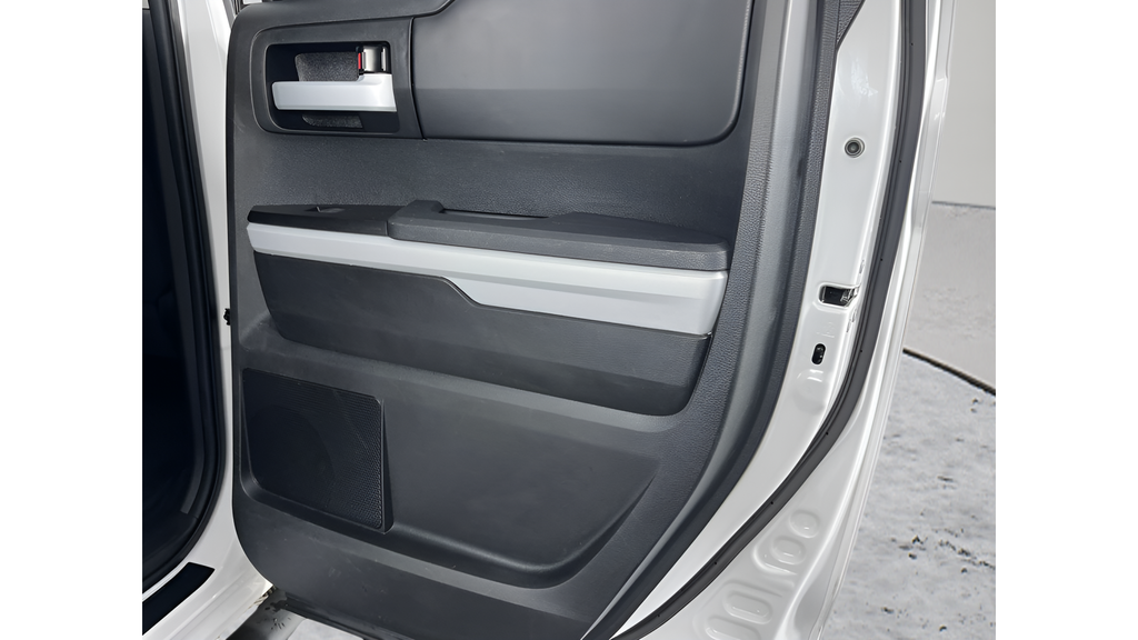 2021 Toyota Tundra SR5 - Photo 13