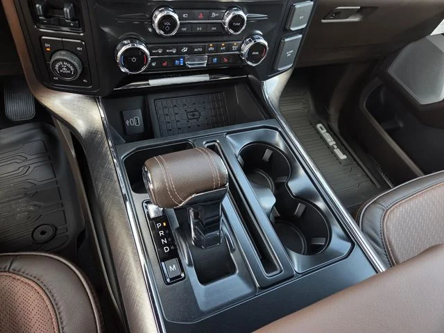 New 2026 Agate Black Metallic Ford King Ranch® image 31
