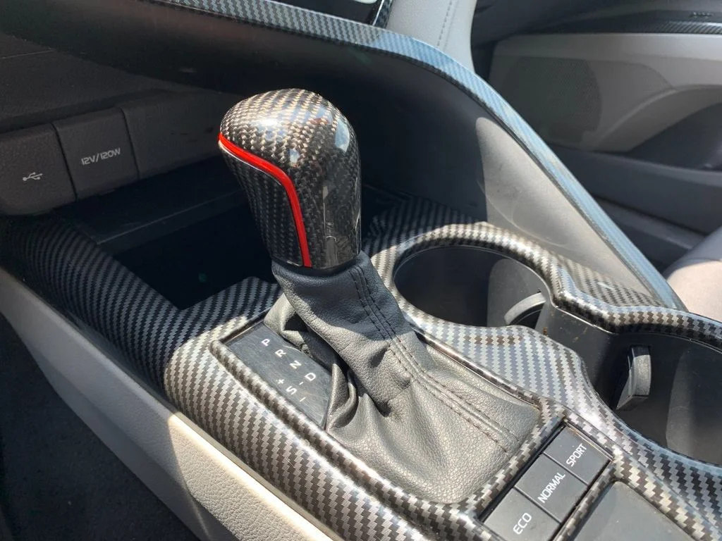 Used 2022 Silver Toyota LE image 23