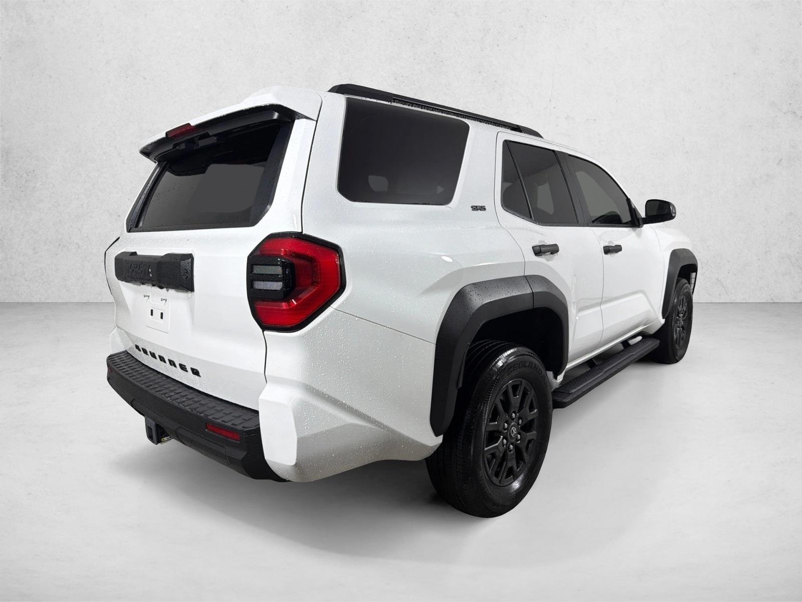 Used 2025 Ice Cap Toyota SR5 image 3