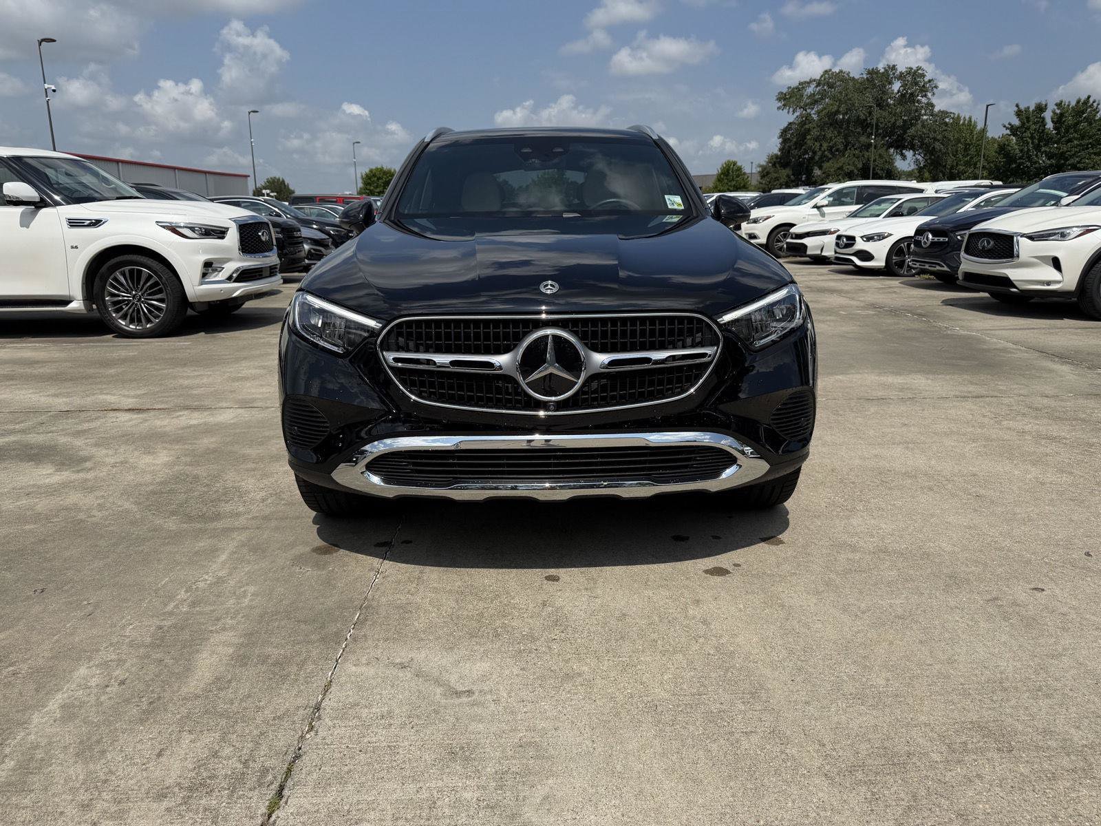 Certified Used 2026 Black Mercedes-Benz GLC 300 image 2