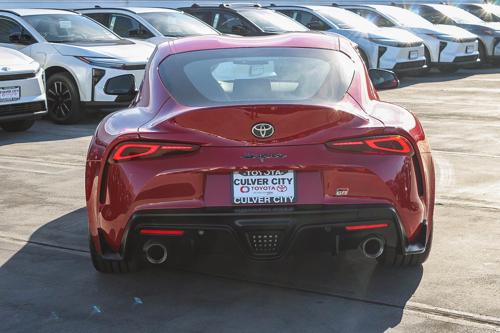 2024 Toyota Supra - Photo 7