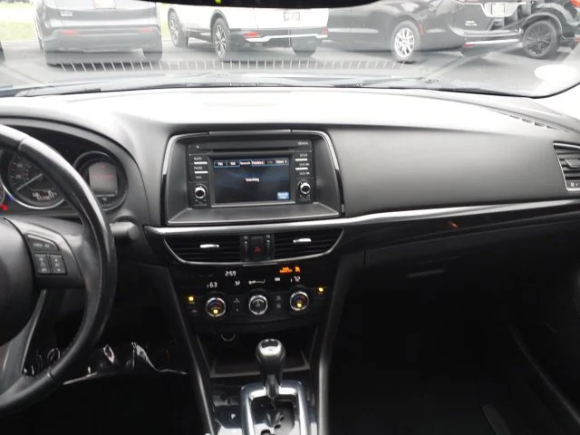 Used 2014 Blue Mazda i Touring image 10