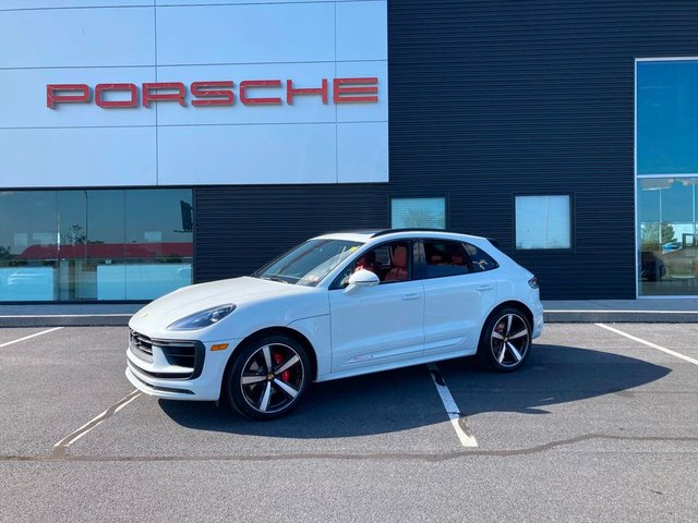 2025 Porsche Macan S AWD