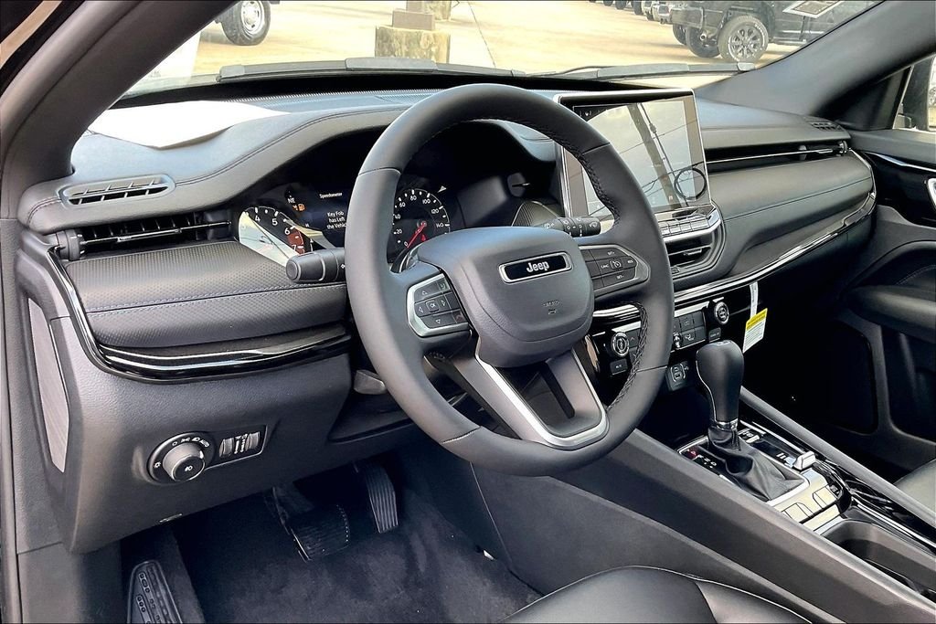 New 2026 Jeep Compass Latitude 4D Sport Utility