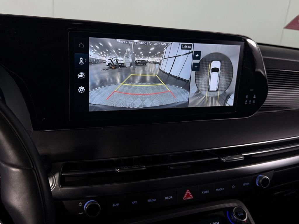 Used 2024 White Hyundai Calligraphy image 19