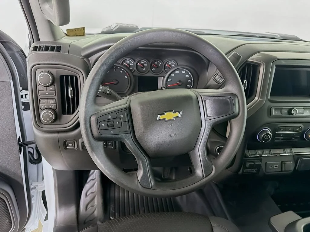 New 2026 Summit White Chevrolet WT image 12