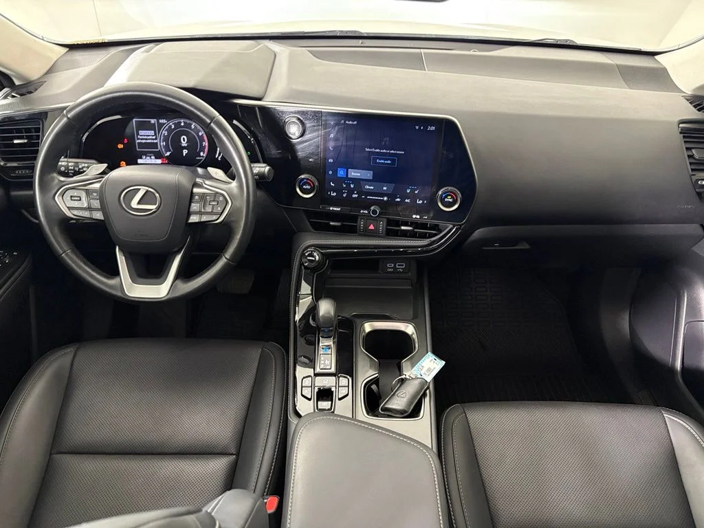 Used 2024 White Lexus 350 Premium image 40