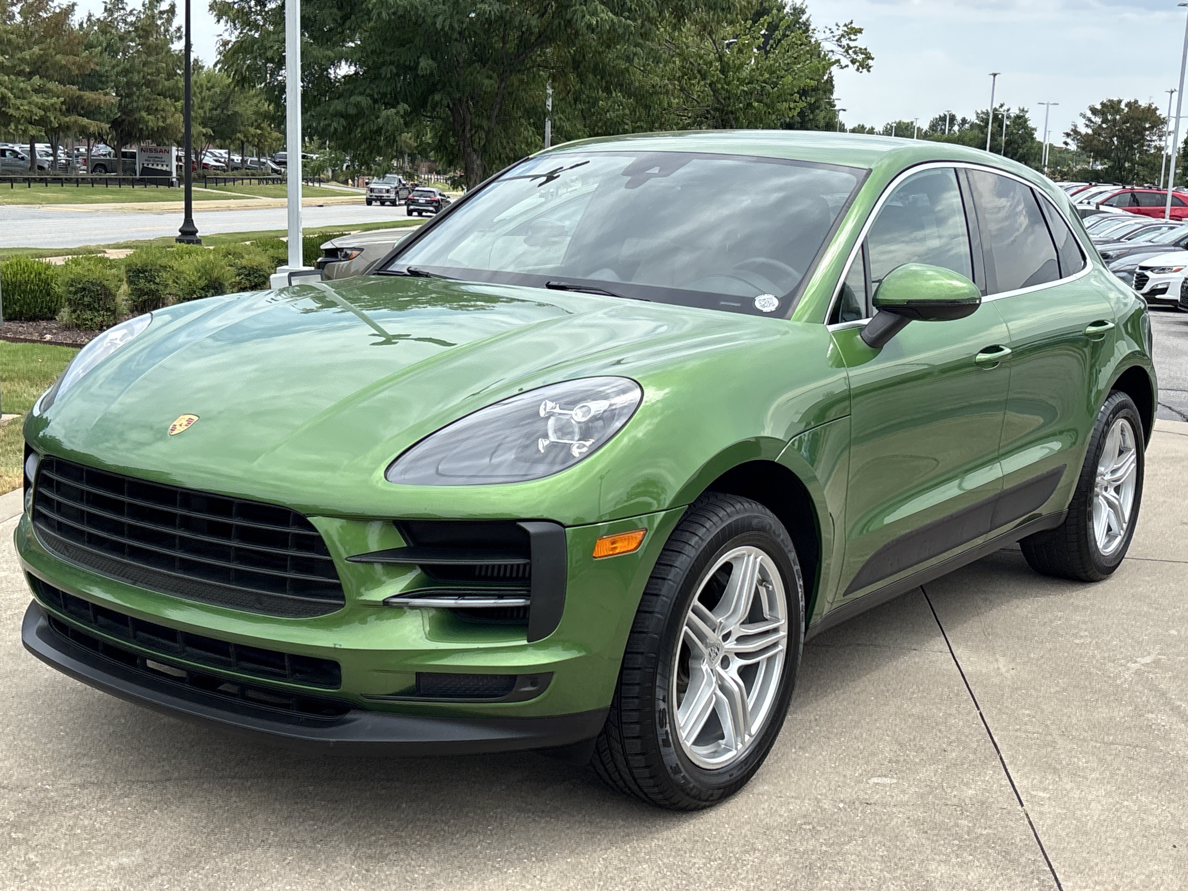Used 2021 Mamba Green Metallic Porsche S AWD image 11
