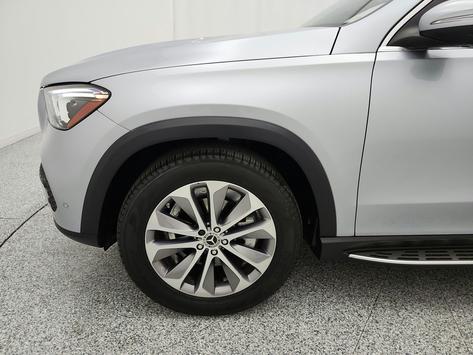 Certified Used 2022 Cirrus Silver Metallic Mercedes-Benz GLE 350 SUV image 17