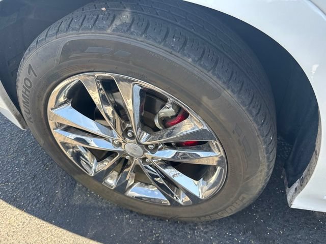 Used 2014 Snow White Pearl Kia SX Limited image 10