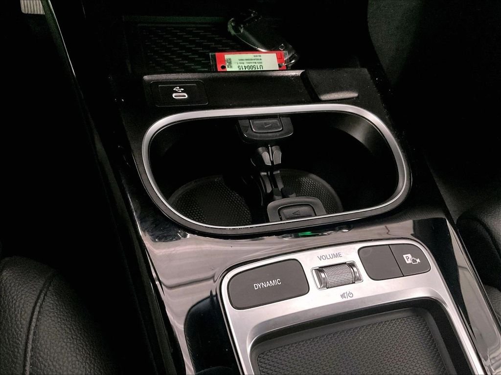 Used 2025 Silver Mercedes-Benz CLA 250 image 26