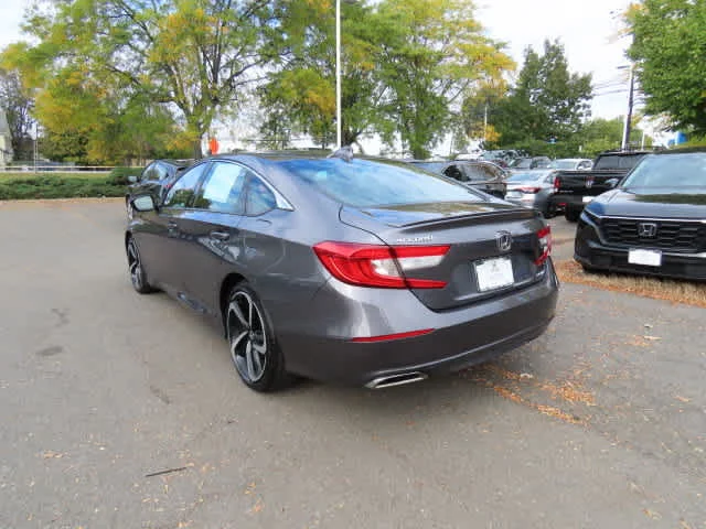 Certified Used 2019 Modern Steel Metallic Honda Sport 1.5T image 4