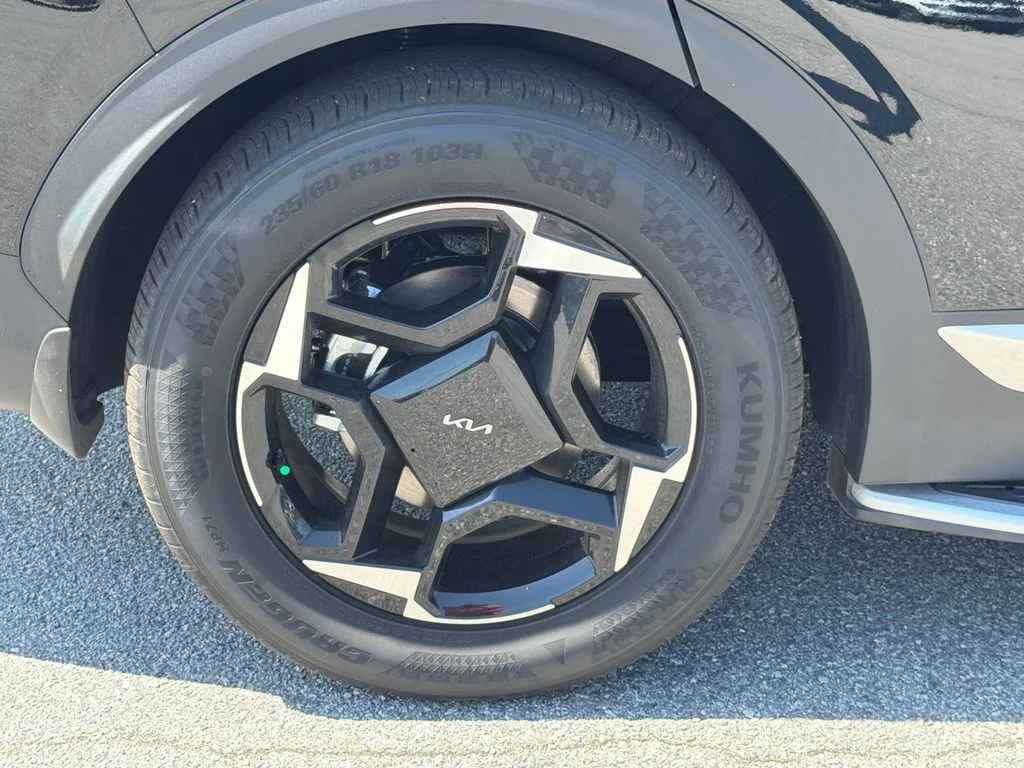 New 2026 Black Kia EX image 17