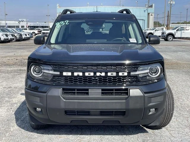New 2026 Shadow Black Ford Outer Banks® image 22