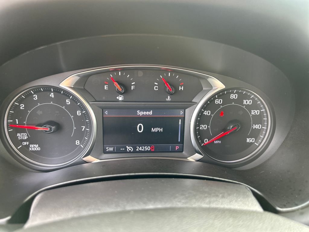 2024 GMC Terrain SLT - Photo 18