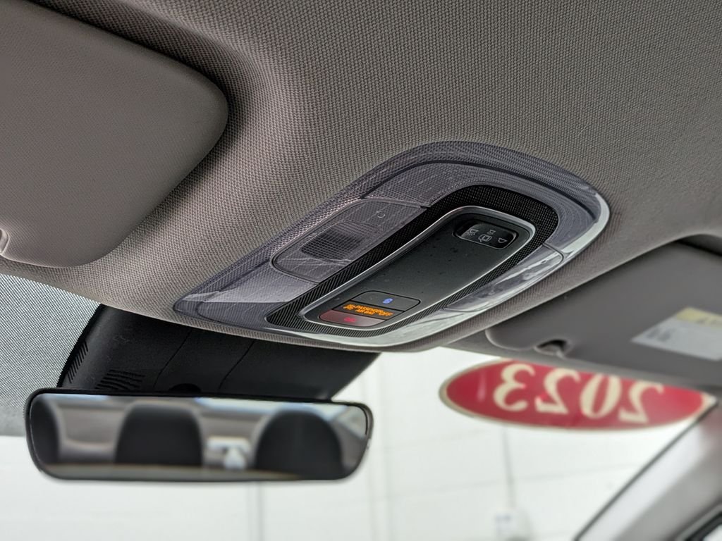 Used 2023 Gray Hyundai SEL image 27