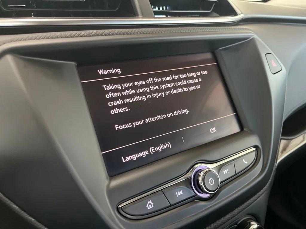 Used 2022 Black Chevrolet LT image 11