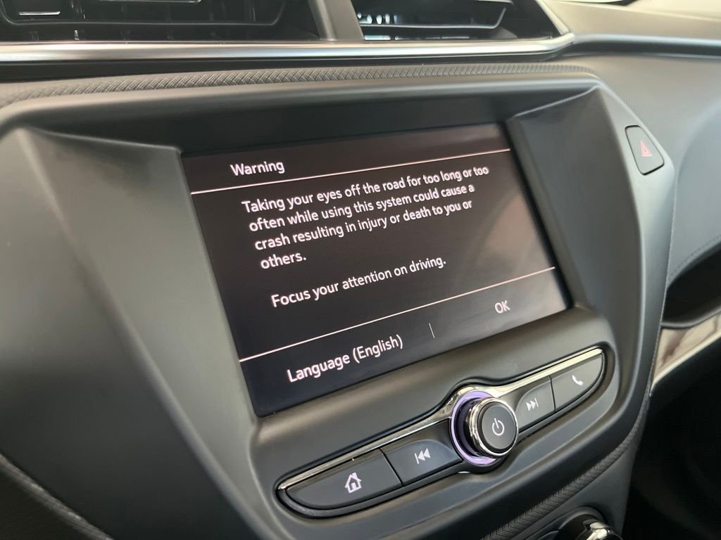 Used 2022 Black Chevrolet LT image 11
